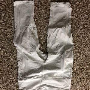 Lululemon ATRP CROP (goes right over the knee)
